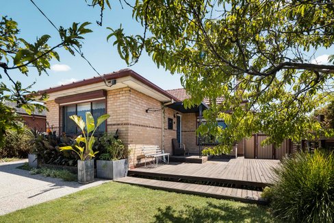 208 Ohea Street Pascoe Vale South 3044