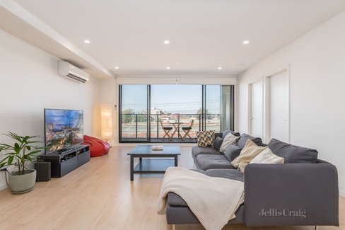 208/53 Gaffney Street Coburg 3058