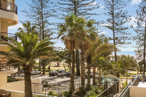 208/99 Griffith Street, COOLANGATTA QLD 4225