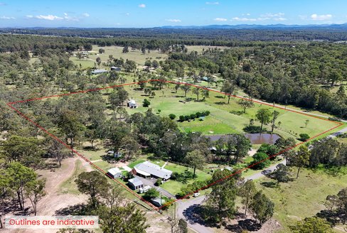 208A Roughit Lane, SEDGEFIELD NSW 2330