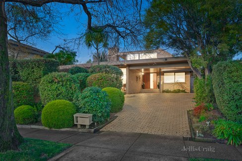 21 Aylmer Street Balwyn North 3104