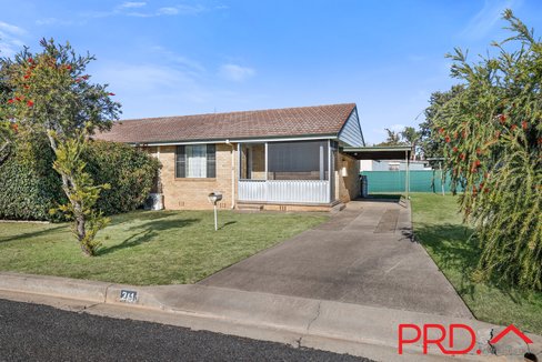 2/1 Bell Street, TAMWORTH NSW 2340