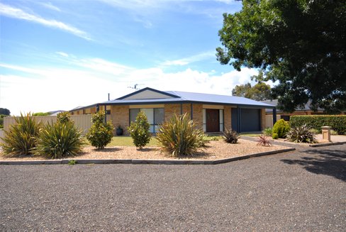 21 Birch Drive, BUNGENDORE NSW 2621