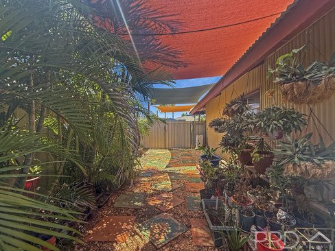 21 Buchanan Circuit, BAYNTON WA 6714