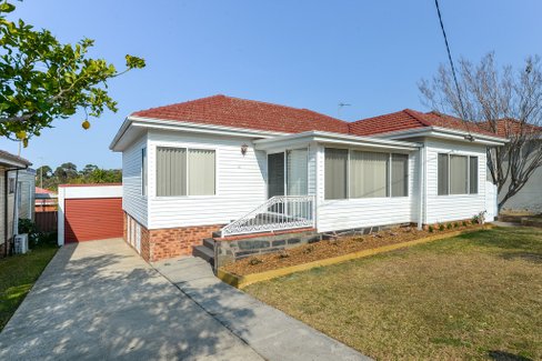 21 Burke Road, DAPTO NSW 2530