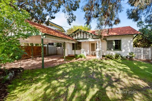 21 Charles Street Glen Iris 3146