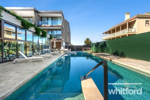 2/1 Convent Place, Rippleside