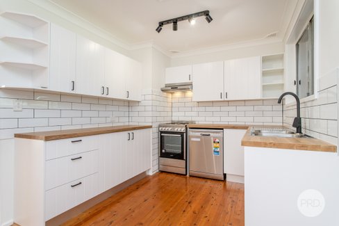 21 Deborah Crescent,, CAMBRIDGE PARK NSW 2747