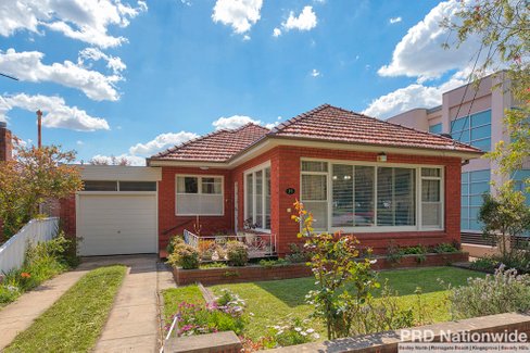 21 Dowsett Road, KINGSGROVE NSW 2208