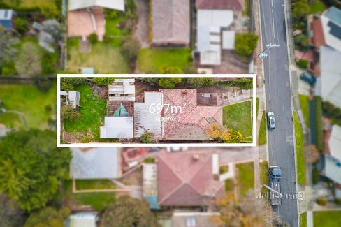 21 Esmale Street Strathmore 3041