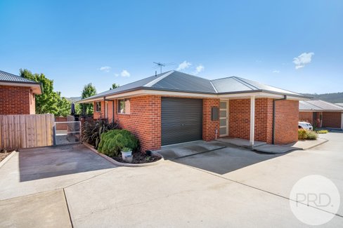 2/1 Hance Road, HOWRAH TAS 7018