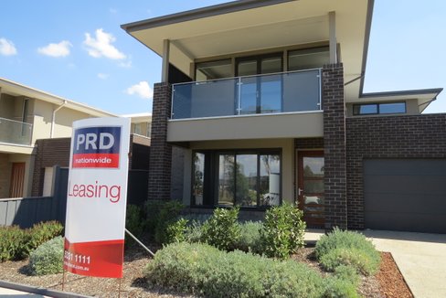 21 Insignia Boulevard, ALFREDTON VIC 3350