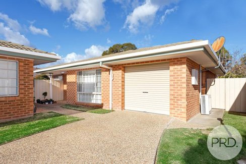 2/1 Jennifer Place, WAGGA WAGGA NSW 2650