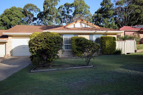 2/1 Kirmington Terrace, LAURIETON NSW 2443