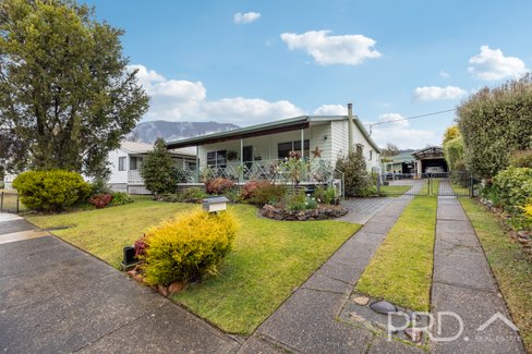 21 Lampe Street, TALBINGO NSW 2720