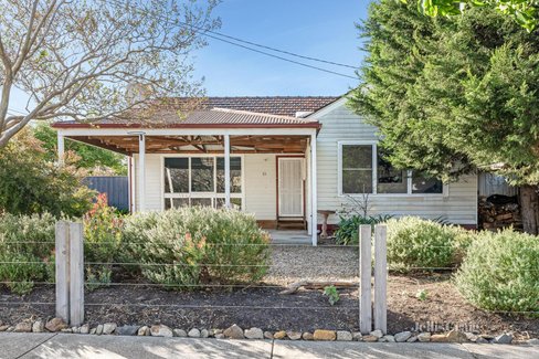 21 Macgregor Street Parkdale 3195