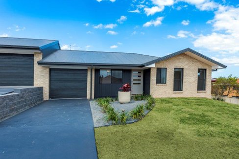 2/1 Martin Crescent, JUNCTION HILL NSW 2460