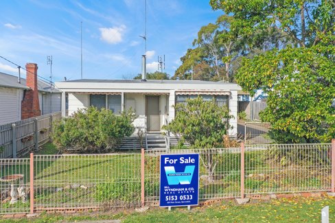 21 Mceacharn Street, East Bairnsdale