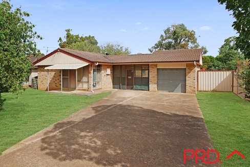 21 Merindah Ave, MANILLA NSW 2346