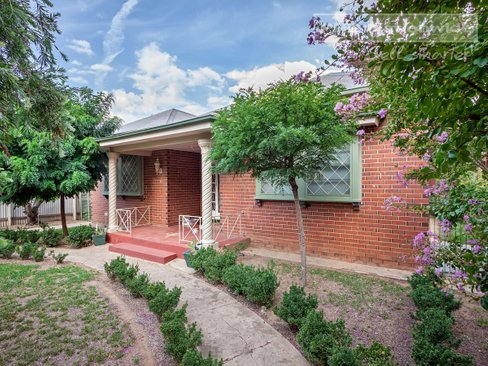 21 Oates Avenue, WAGGA WAGGA NSW 2650