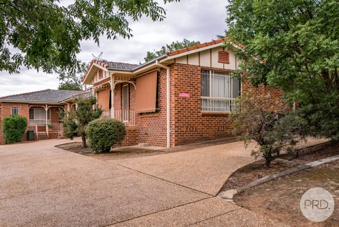 2/1 Randall Street, KOORINGAL NSW 2650