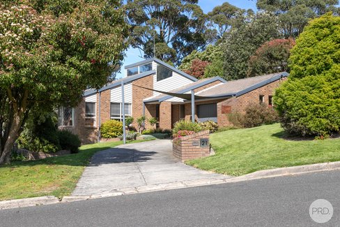 21 Rathkeale Avenue, MOUNT HELEN VIC 3350