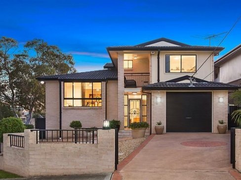 21 Rosebank Avenue, KINGSGROVE NSW 2208