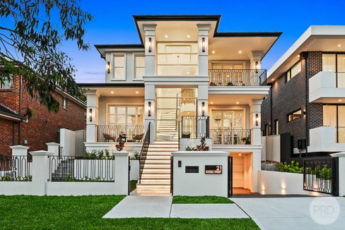 21 Russell Street, OATLEY NSW 2223