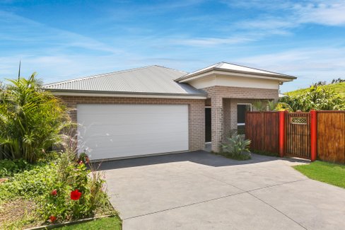 21 Saltwater Circuit, KANAHOOKA NSW 2530
