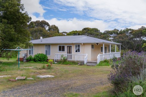 21 Tantaus Road, DEREEL VIC 3352