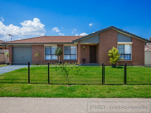 21 Taylor Avenue, THORNTON NSW 2322