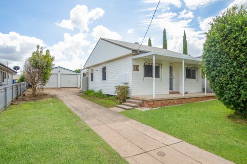 21 Whitburn Street, GRETA NSW 2334