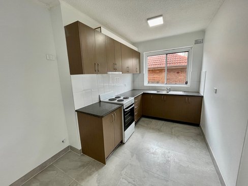 2/10 Colin Street, LAKEMBA NSW 2195