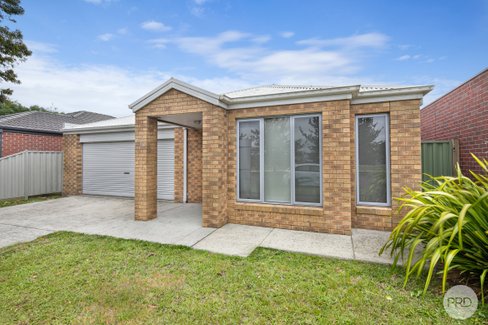 210 Learmonth Road, WENDOUREE VIC 3355