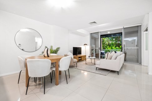 2101/43-45 Wilson Street, BOTANY