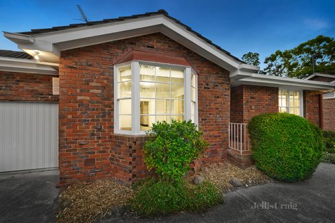 2/103 Central Road Blackburn 3130