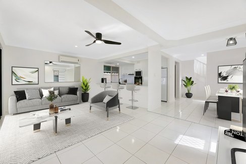 2/103 Nobby Parade, MIAMI QLD 4220