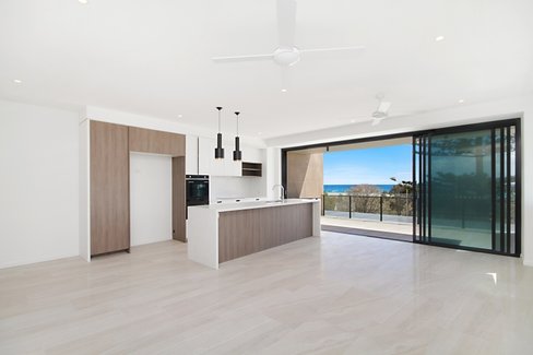 2/106 Pacific Parade, BILINGA QLD 4225