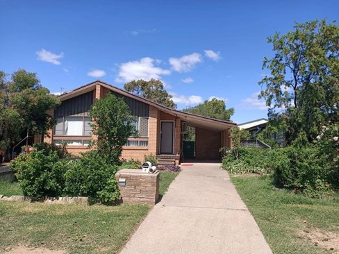 2/107 Petra Avenue, TAMWORTH NSW 2340