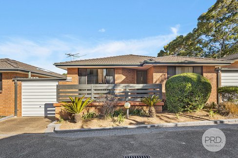 2/108-110 Arcadia Street, PENSHURST NSW 2222