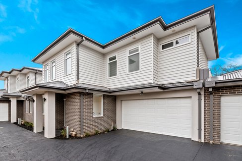 2/11 Acheron Avenue Reservoir 3073