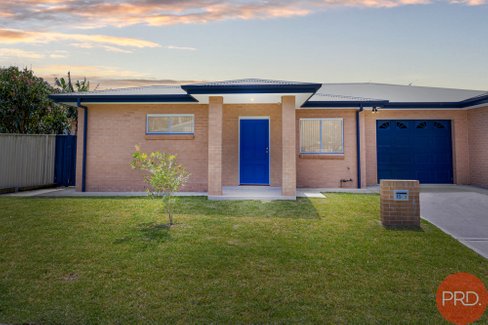 2/11 Conder Crescent, METFORD NSW 2323