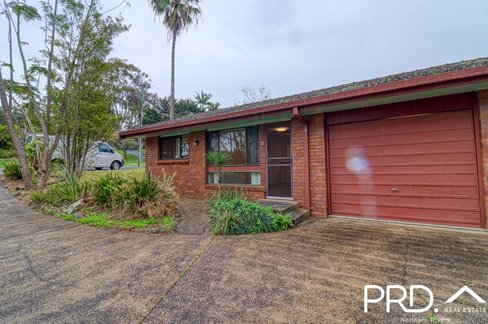 2/11 Mark Place, GOONELLABAH NSW 2480