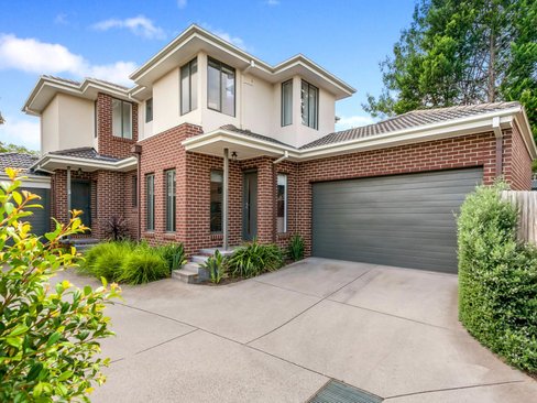 2 11 Ware Crescent Ringwood East 3135