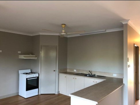 21/10 De Pledge, CABLE BEACH WA 6726