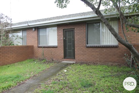 2/1110 Howitt Street, WENDOUREE