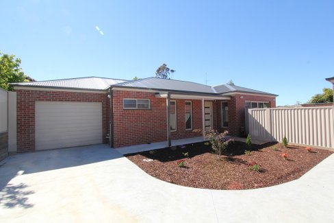 2/1124a Lydiard Street North, BALLARAT CENTRAL VIC 3350