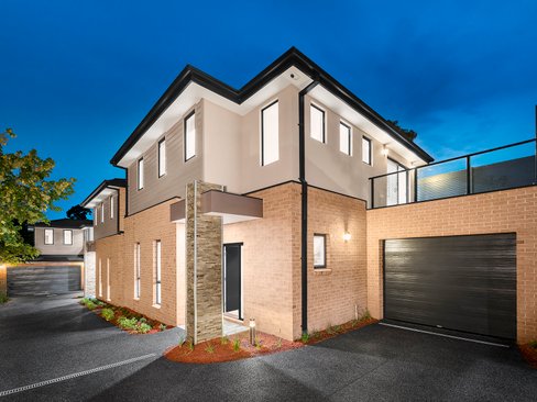 2/1167 Main Road Eltham 3095