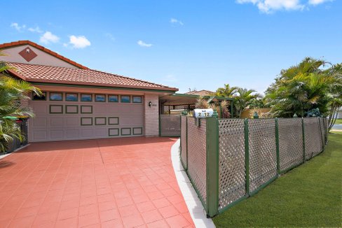 2/12 Brighton Street, BANORA POINT NSW 2486