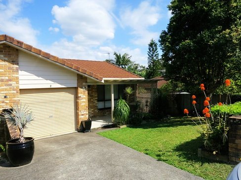 2/12 Corunna Crescent, ASHMORE QLD 4214